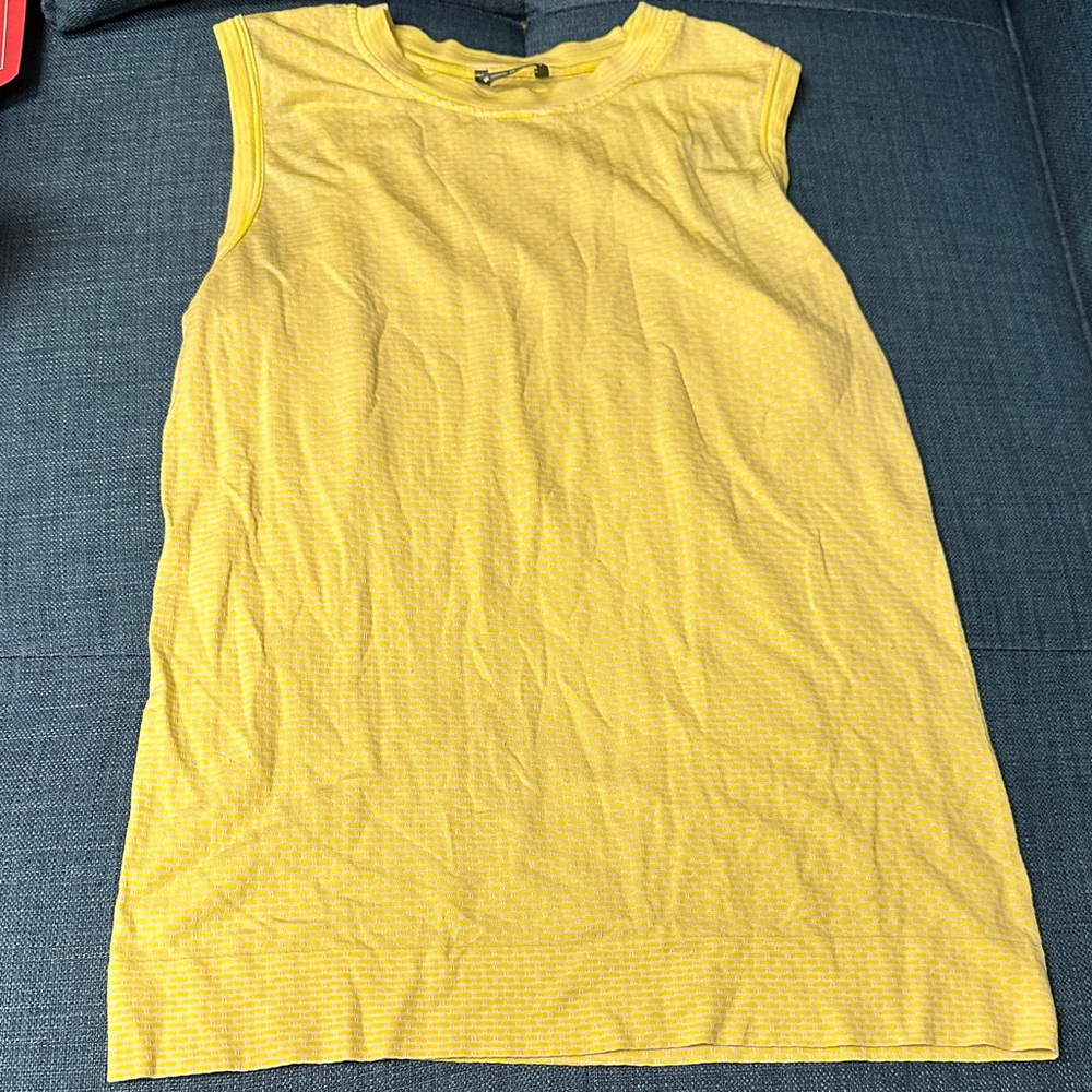 Oiselle lightweight yellow running top
